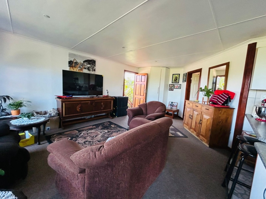4 Bedroom Property for Sale in Beacon Bay Eastern Cape